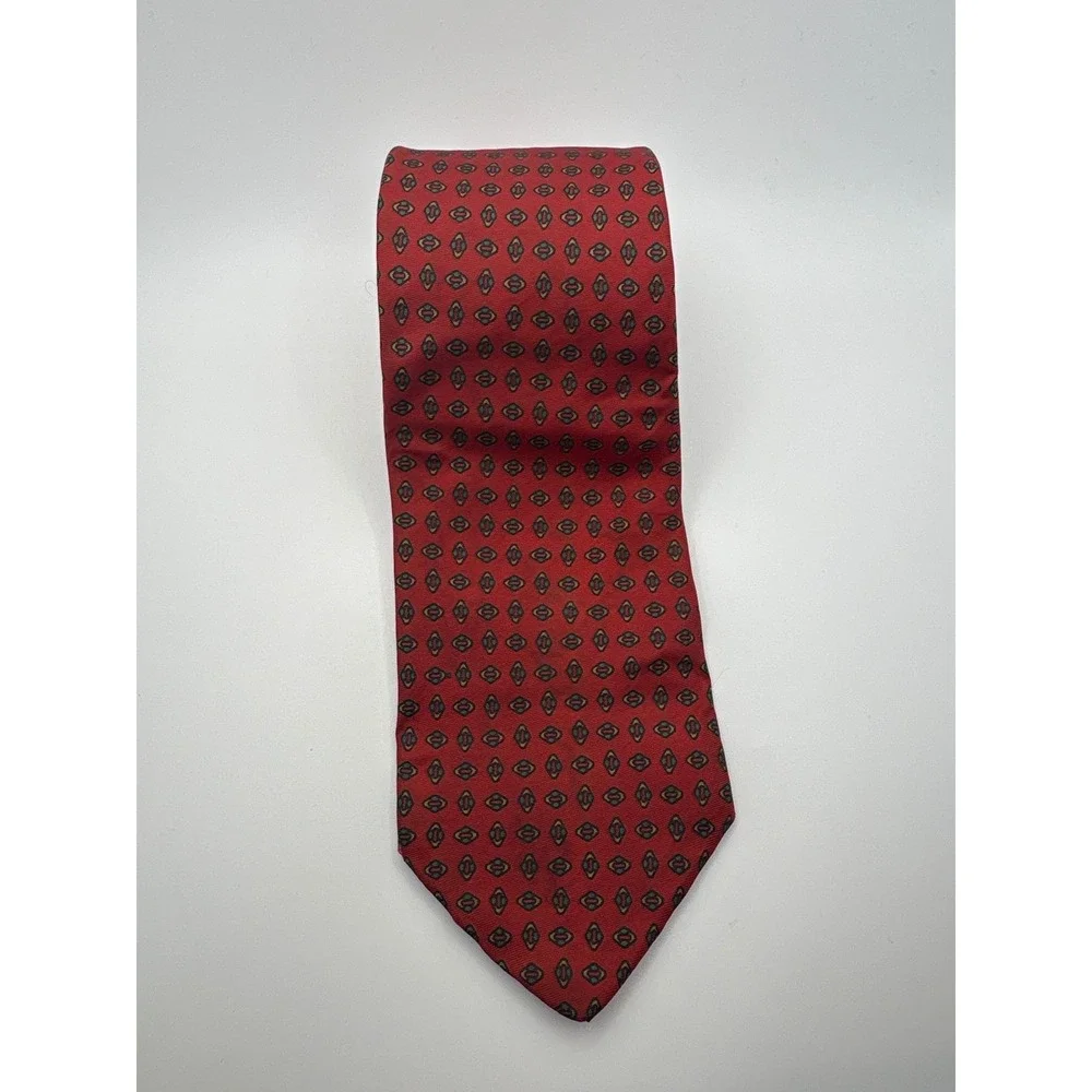 Vintage 100% Silk Red Geometric Medallion Print Necktie Made in USA RN 16484